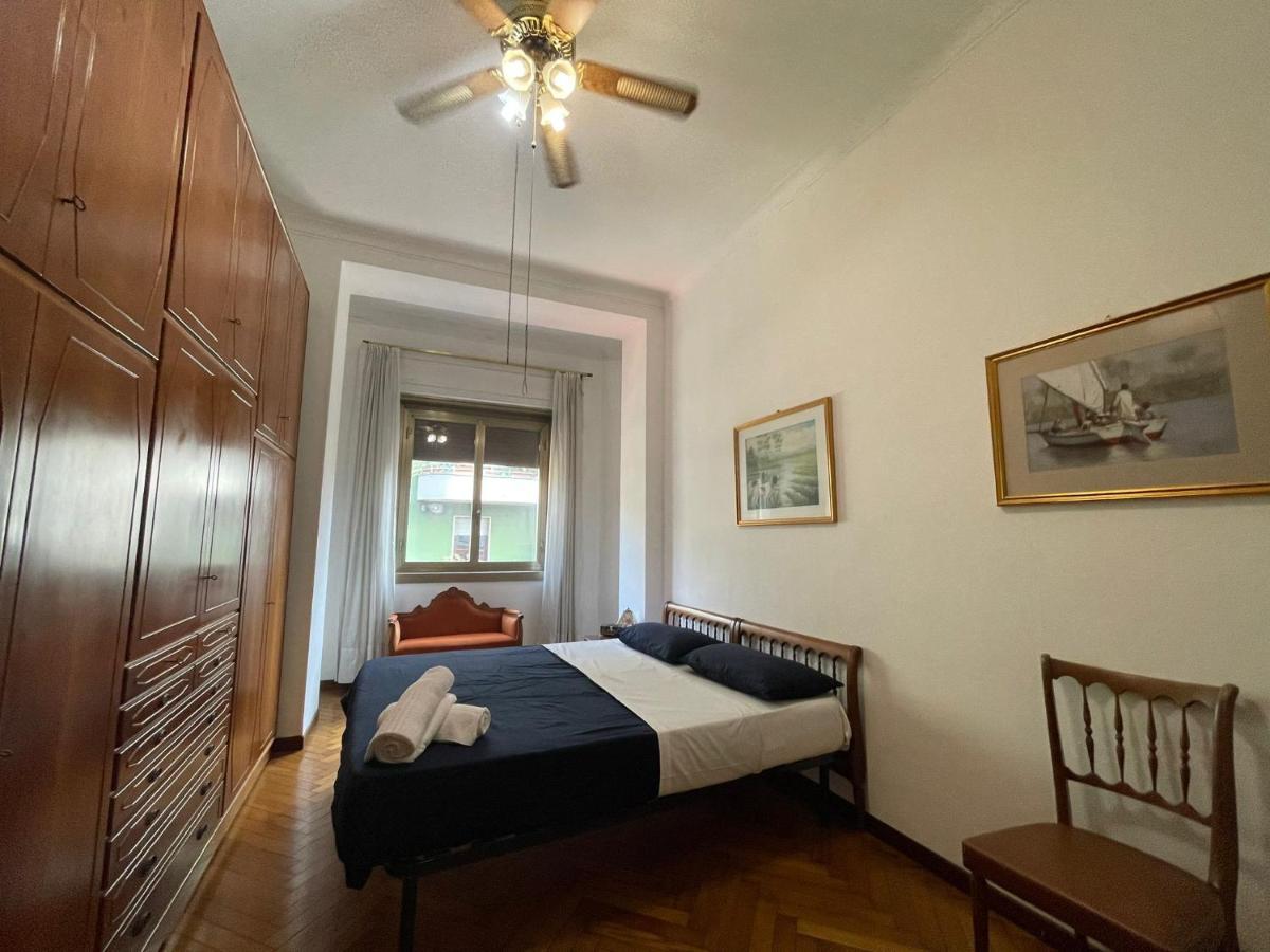Hostel Corner 32 Милано Екстериор снимка