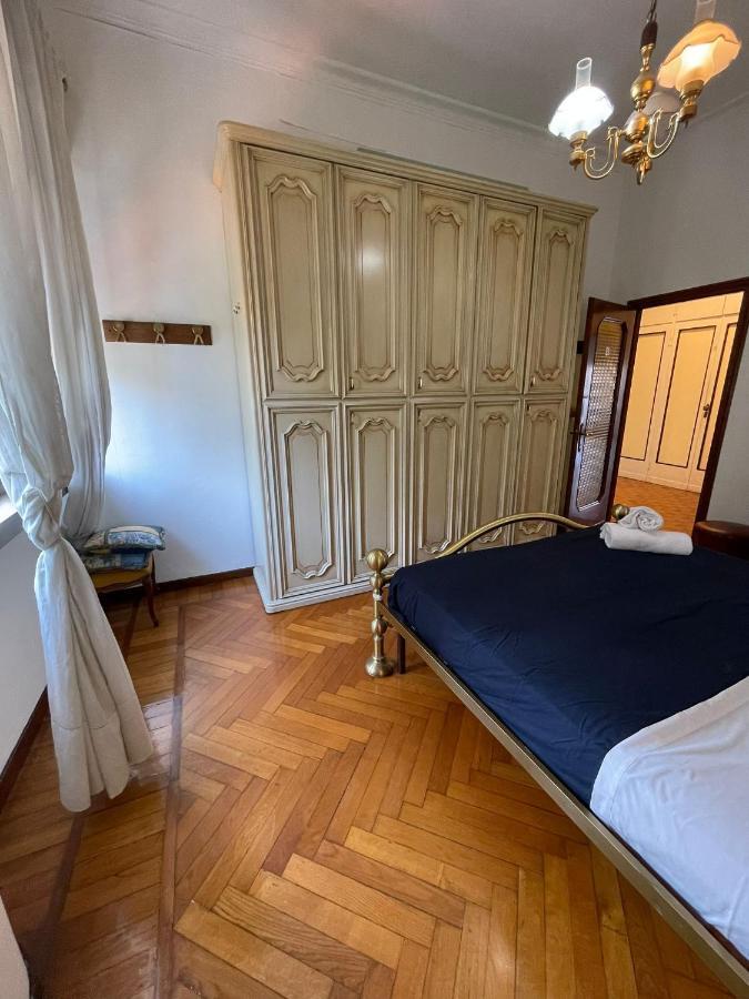 Hostel Corner 32 Милано Екстериор снимка